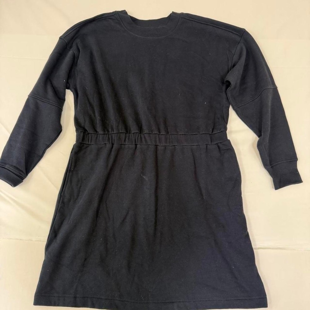 Black Sweatshirt Dress – Size L (Amazon Essentials)